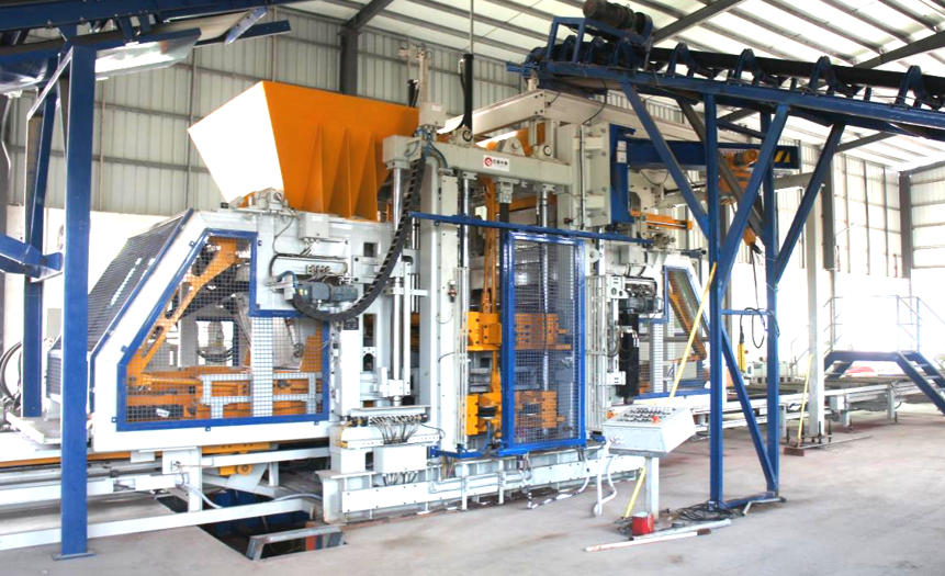 Quangong 벽돌 기계는 중국 남부에서 명성을 얻었습니다. 하나의 기계로 포장 벽돌과 다이아몬드 모양 벽돌을 처리합니다.