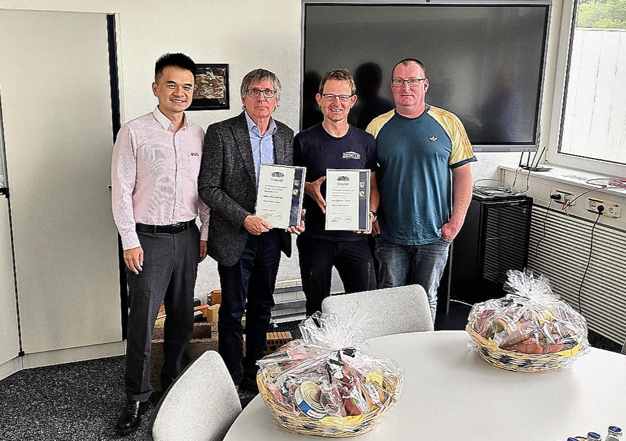 장인정신에 경의를 표하고 인내에 경의를 표합니다